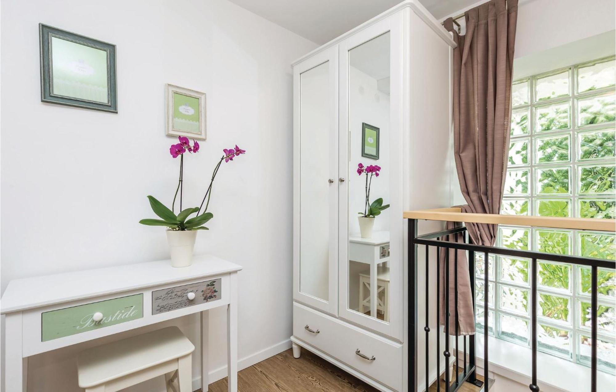 Lovely Home In Matulji With Outdoor Swimming Pool Eksteriør bilde