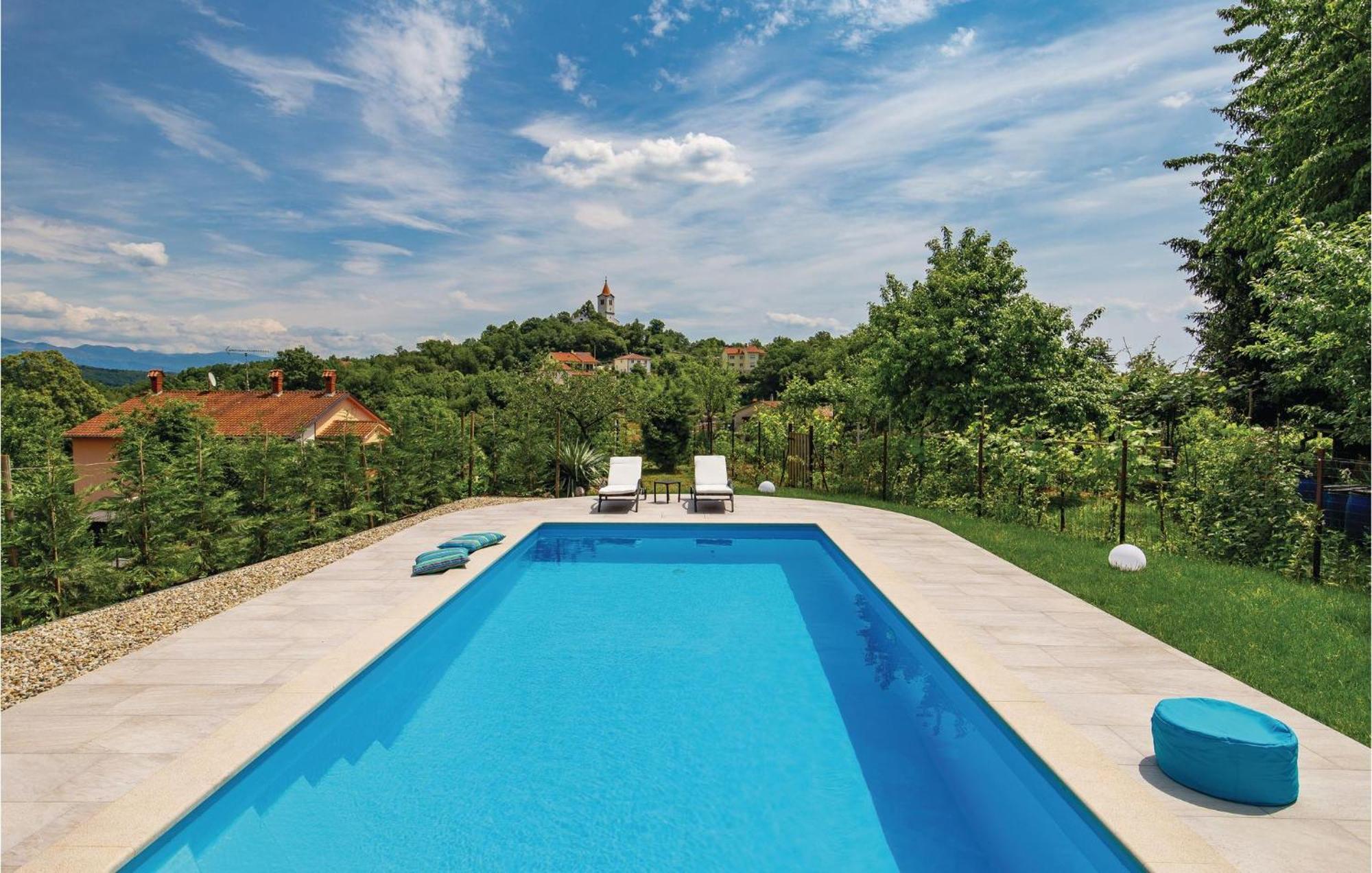 Lovely Home In Matulji With Outdoor Swimming Pool Eksteriør bilde