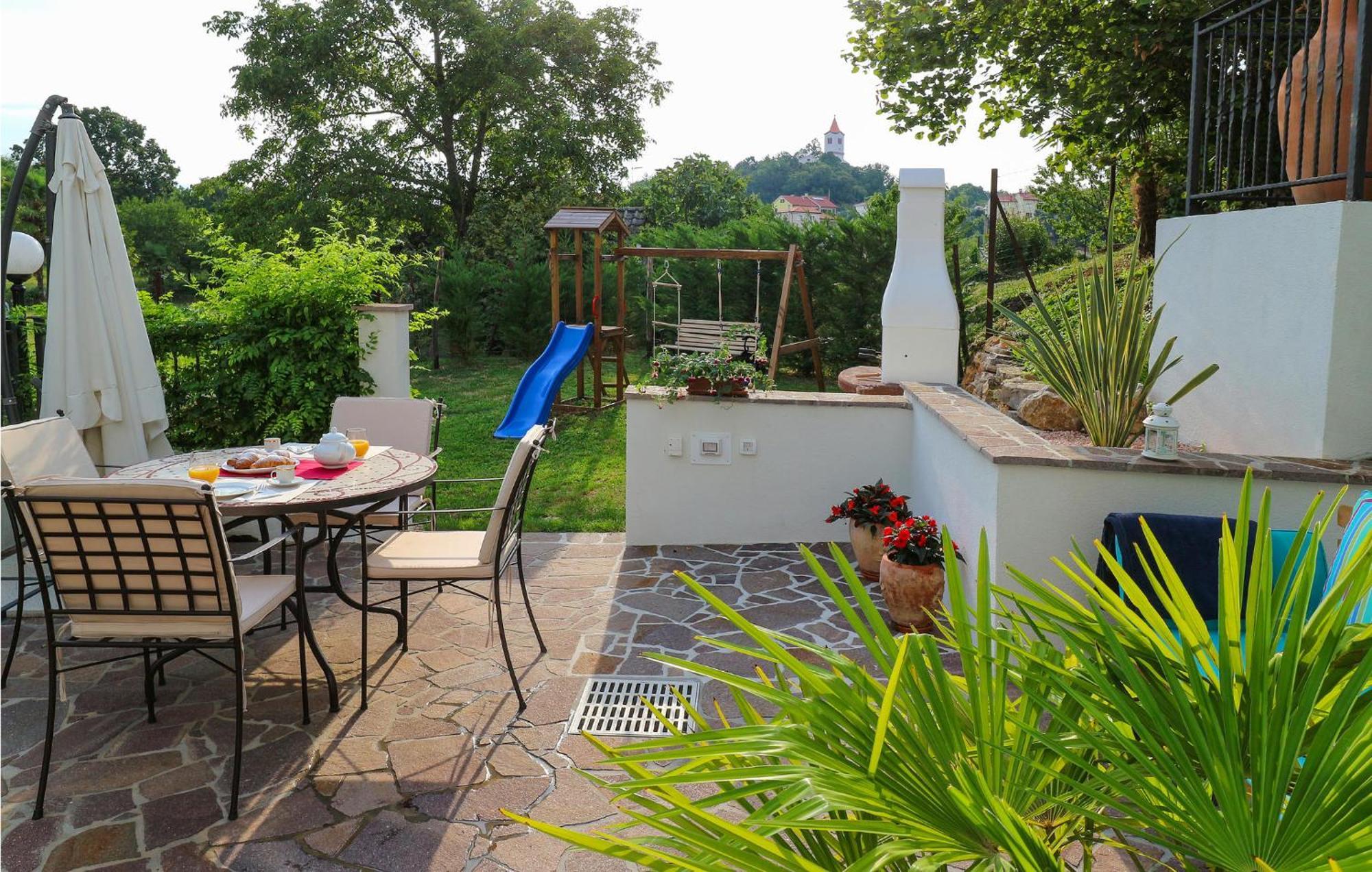 Lovely Home In Matulji With Outdoor Swimming Pool Eksteriør bilde
