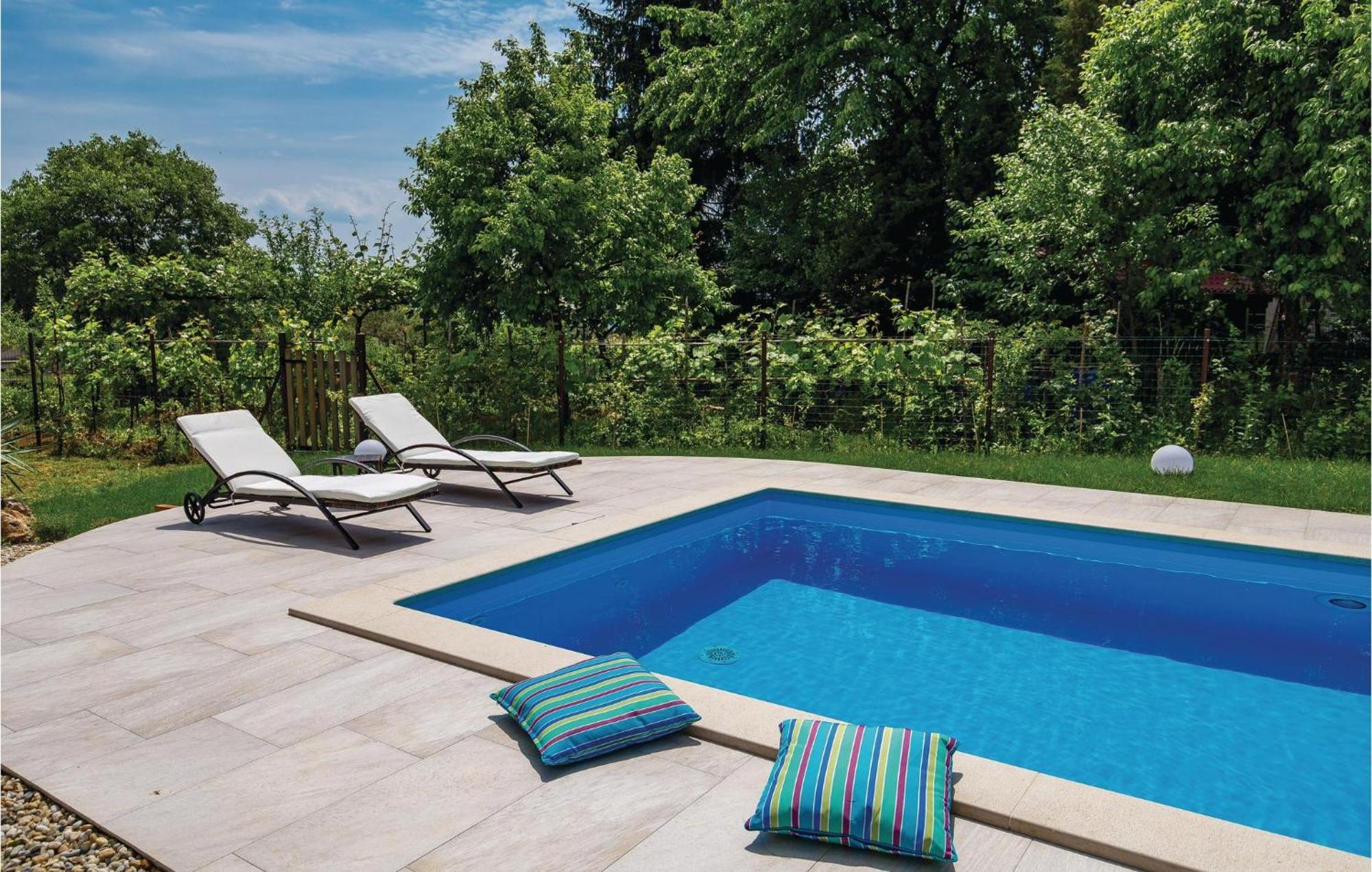 Lovely Home In Matulji With Outdoor Swimming Pool Eksteriør bilde
